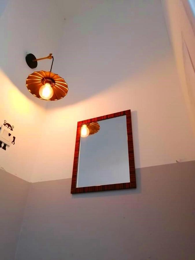Sungai Ujong Home Stay جورج تاون المظهر الخارجي الصورة